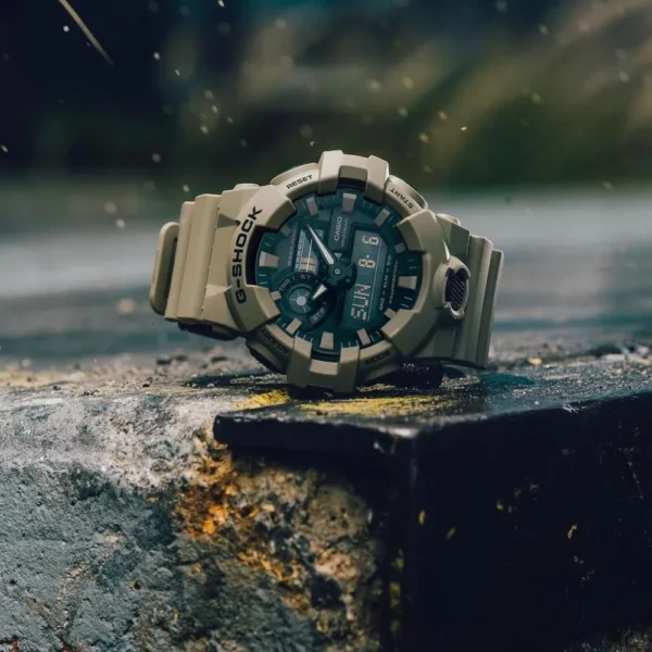 RELOJ CASIO G-SHOCK 700UC ANALÓGICO-DIGITAL HOMBRE - Tan