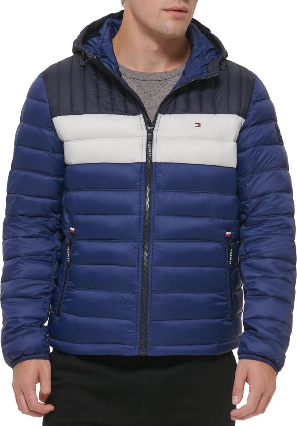 TOMMY HILFIGER CASACA ULTRA LOFT PARA HOMBRE | L | Royal Blue/Ice/Navy Blue Color Block