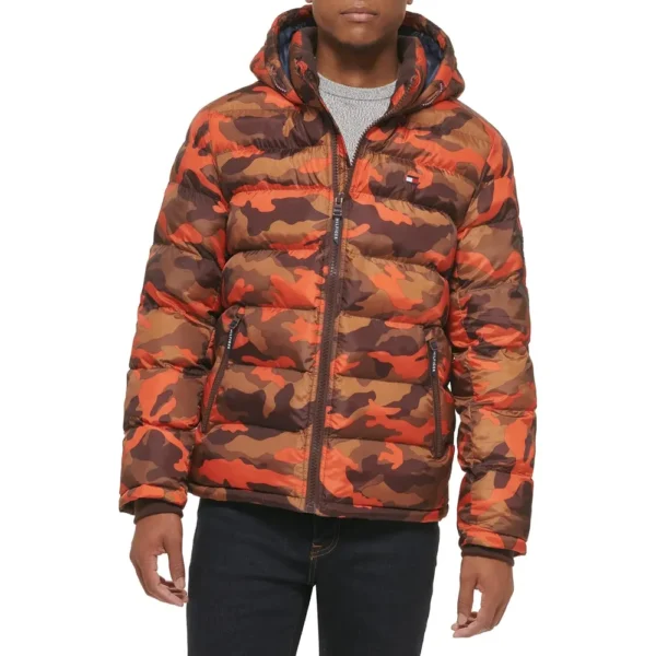 TOMMY HILFIGER CASACA ACOLCHADA CON CAPUCHA PARA HOMBRE | Large | Orange Camouflage