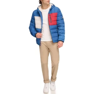 CASACA ACOLCHADA TOMMY HILFIGER FORRO SHERPA PARA HOMBRE | XL | Royal Blue Flag Print