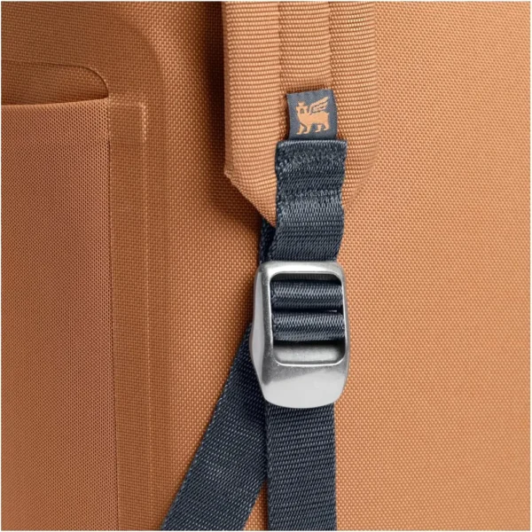 b0fthd284t_3_webp.webp STANLEY ALL-DAY MADELEINE MINI COOLER BACKPACK 14 QT / 13.2 L | TOAST