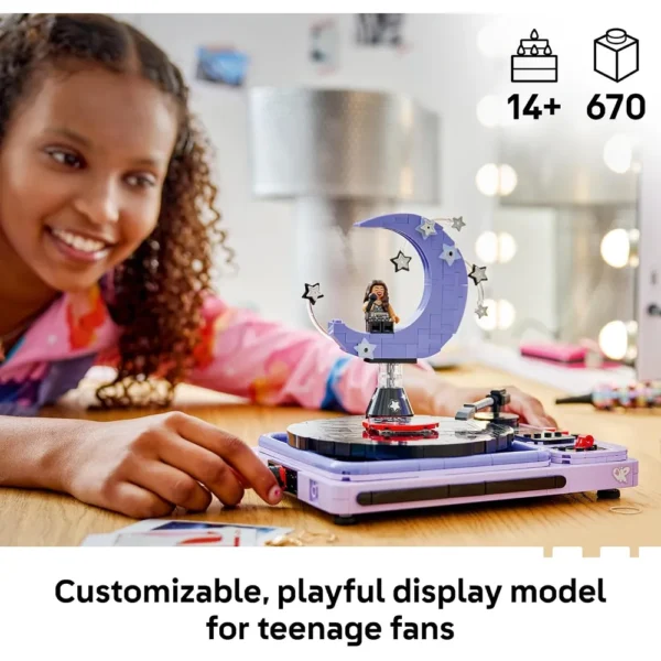 b0g2t3m4kr_1.webp LEGO LUNA DEL CONCIERTO DE OLIVIA RODRIGO EDITIONS 43029