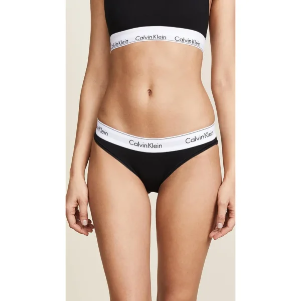 b00gbd2nxc_2.webp Calvin Klein | Braguita de bikini moderna de algodón elástico para mujer
