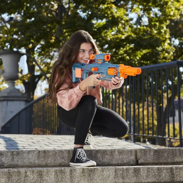 NERF LANZADOR ELITE 2.0 EAGLEPOINT RD-8 CON 16 DARDOS