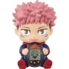 b0b1lsvf3q_2.webp TAMAGOTCHI NANO JUJUTSU KAISEN ITADORI FIGURA HUGMY Y MASCOTA ELECTRÓNICA