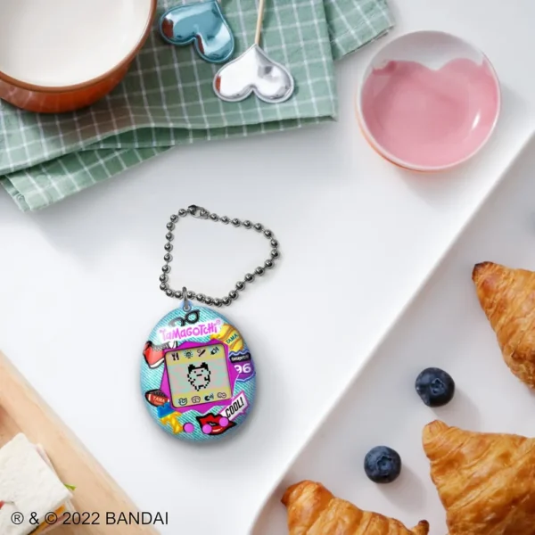 b0b8npj15c_2.webp TAMAGOTCHI ORIGINAL PARCHES DE MEZCLILLA