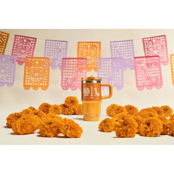 STANLEY QUENCHER PROTOUR FLIPSTRAW TUMBLER 20 OZ / 591 ML | MARIGOLD PAPEL PICADO